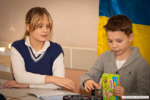 Як навчити дитину берегти речі та не губити їх?